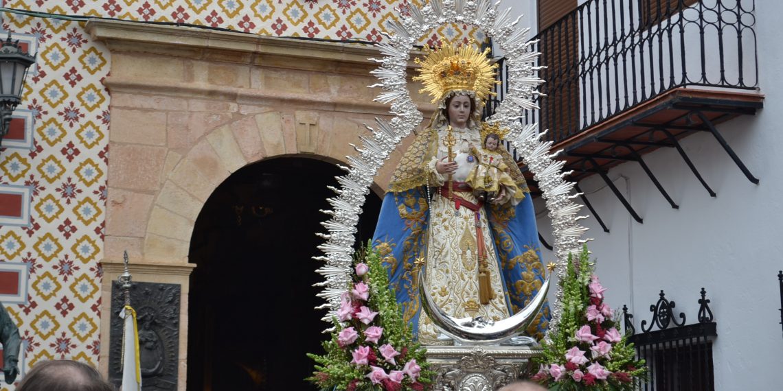 Ronda celebra el Día de su Patrona, la Virgen de la Paz, con diferentes cultos y gran participación de fieles