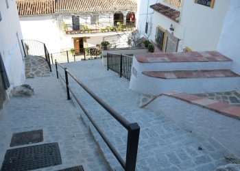 Alpandeire finaliza las mejoras en la calle Fray Leopoldo