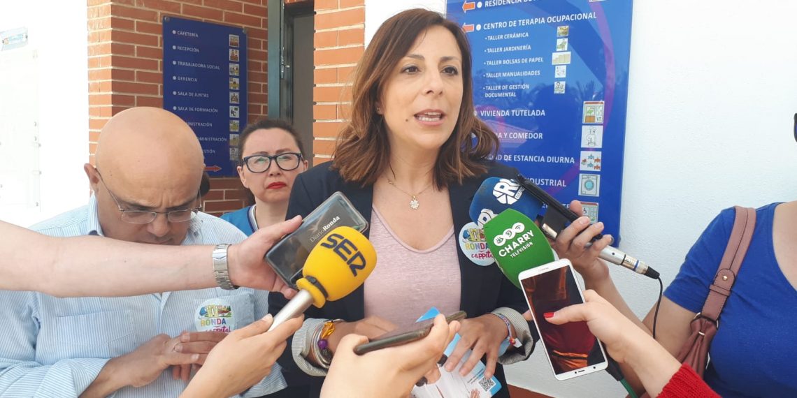 El PP presenta en Asprodisis sus propuestas para garantizar la accesibilidad cognitiva de personas con discapacidad intelectual o del desarrollo