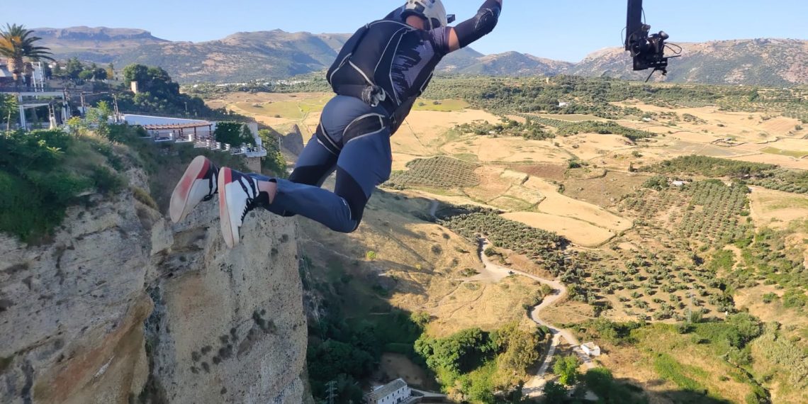 Ronda celebra la primera jornada del Campeonato Internacional de Salto Base