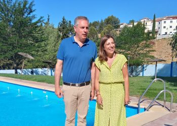 El Ayuntamiento abre la piscina de Padre Jesús con el anuncio de una nueva para el próximo verano