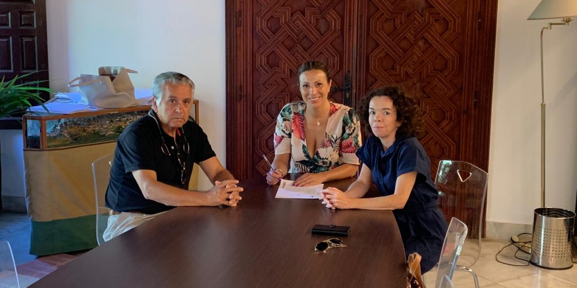 EL AYUNTAMIENTO HA REQUERIDO AL PROMOTOR DE LA CRUZ DE SAN JORGE QUE FINALICE LAS OBRAS O EJECUTARÁ EL AVAL