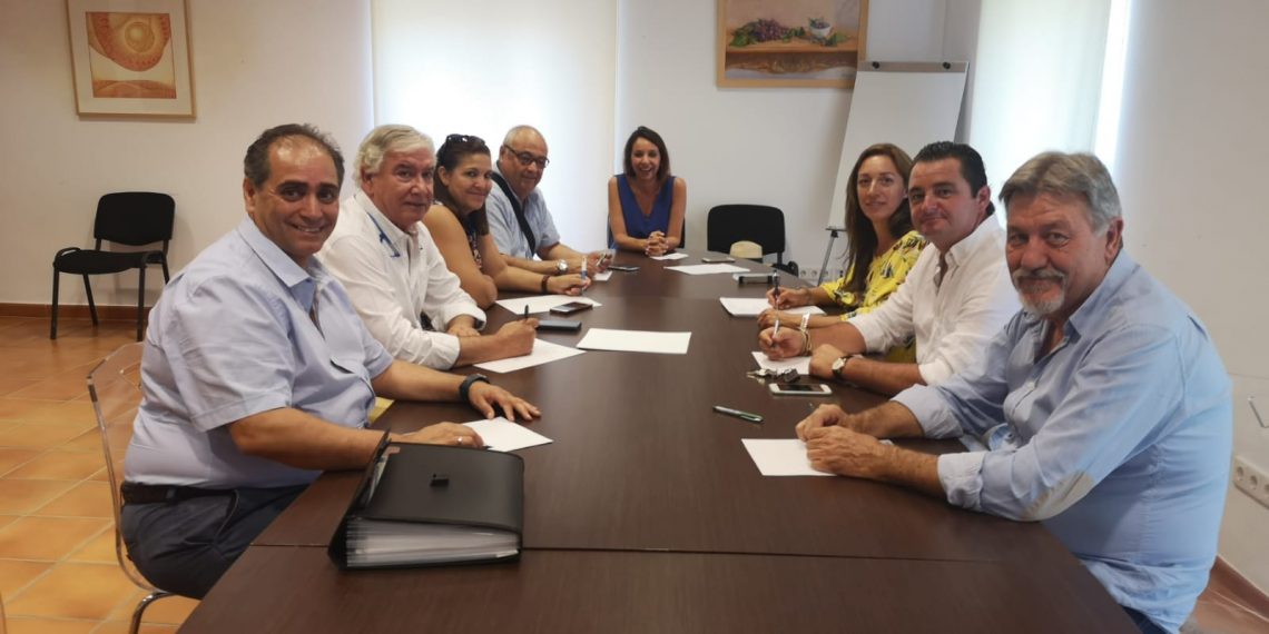 FIESTAS ABRE LA ENCUESTA EN REDES SOCIALES PARA ELEGIR ENTRE CINCO CANDIDATOS EL CARTEL DE LA FERIA DE PEDRO ROMERO 2019