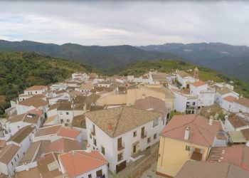 FARAJÁN MUESTRA SU VÍDEO PROMOCIONAL