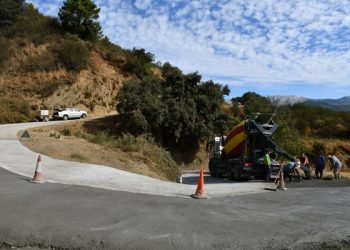 FARAJÁN EJECUTA LA 2ª FASE DEL ARREGLO DEL CAMINO DE JUBRIQUE