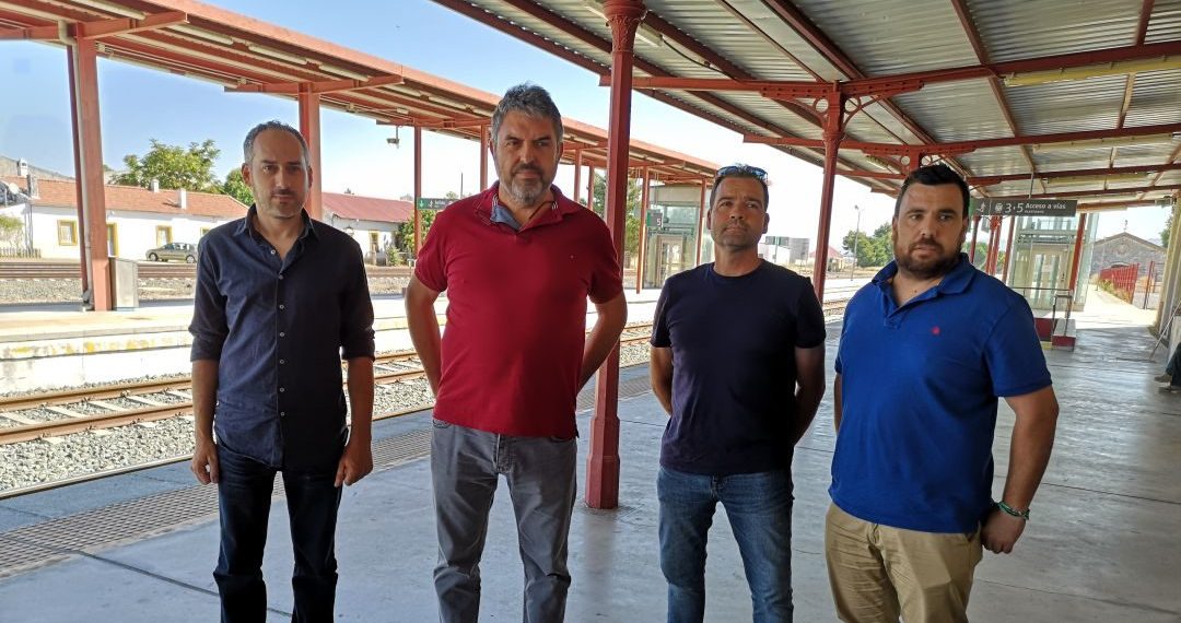 Podemos lamenta que el Gobierno desconecte a la Serranía de Ronda del tren