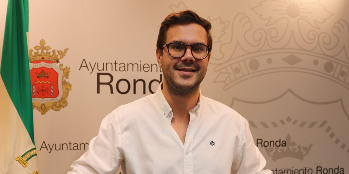 EL AYUNTAMIENTO DE RONDA OFERTA SEIS PLAZAS TEMPORALES PARA CUBRIR BAJAS EN VARIOS DEPARTAMENTOS MUNICIPALES