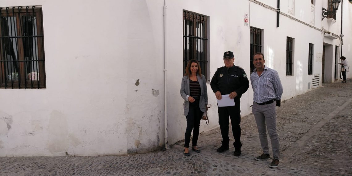 EL AYUNTAMIENTO INICIA OBRAS DE MEJORA DE PAVIMENTACIÓN Y SANEAMIENTO EN LAS CALLES TENORIO Y MARQUÉS DE MOCTEZUMA