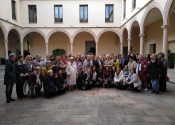 EL AYUNTAMIENTO RECIBE A UN GRUPO DE CINCO ASOCIACIONES DE MUJERES DE LOS MUNICIPIOS DE MOGUER Y MAZAGÓN