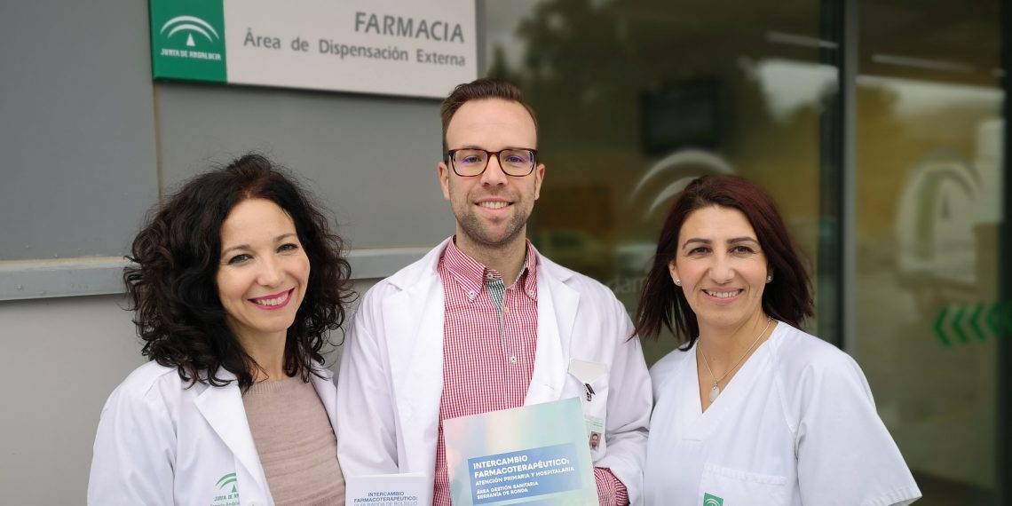 La Unidad de Farmacia coordina la elaboración de una guía sobre el intercambio farmacoterapéutico en el Área Sanitaria Serranía de Málaga