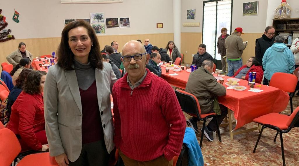 LA ASOCIACIÓN DE VECINOS DE LA UVA CELEBRA SU TRADICIONAL DESAYUNO NAVIDEÑO CON USUARIOS DE ASPRODISIS