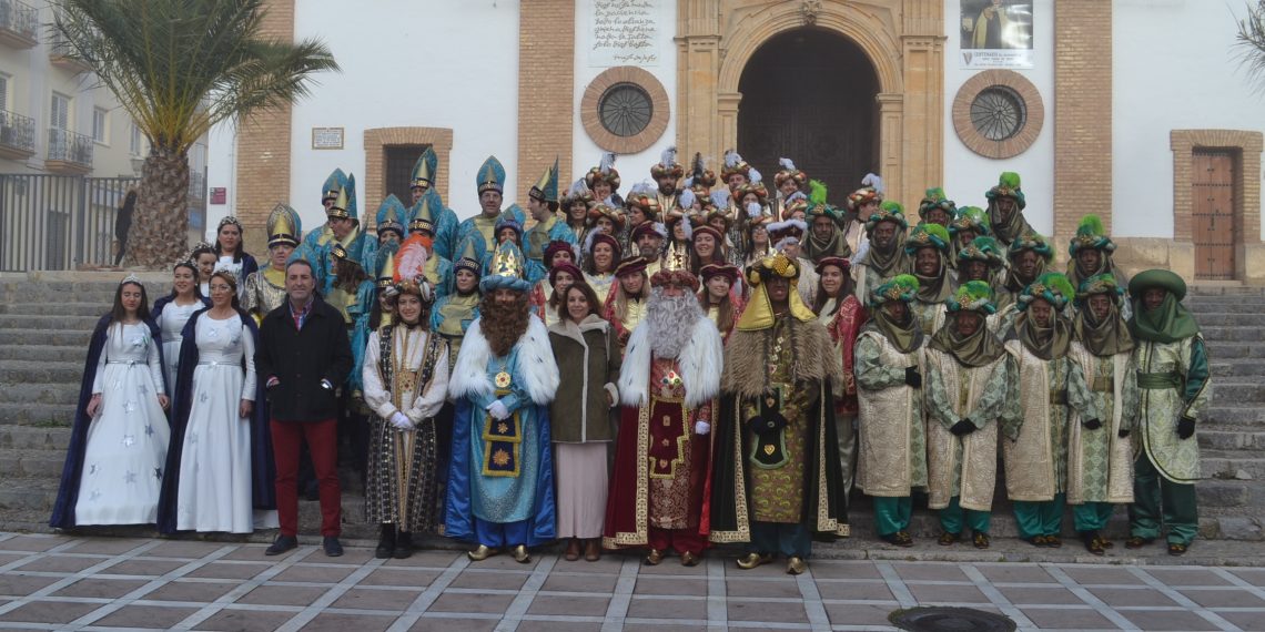 Los Reyes Magos y la Cartera Real comienzan la agenda de visitas a las pedanías y colectivos