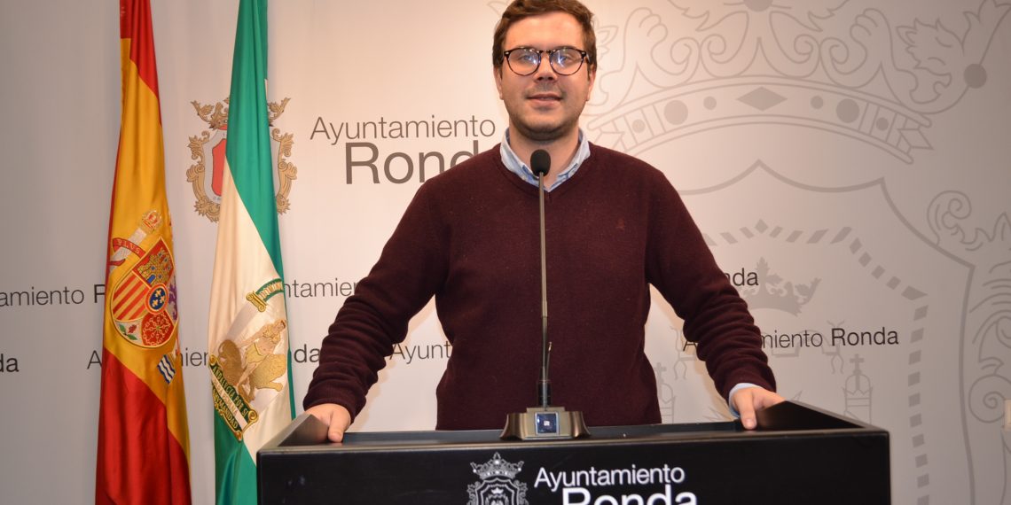 Cultura destaca la afluencia de usuarios en el horario especial de la biblioteca en Navidades