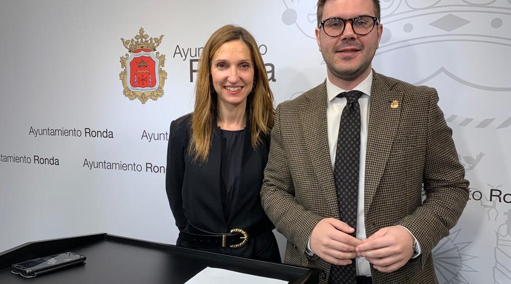 LA DELEGACIÓN DE CULTURA PRESENTA EL PROYECTO INTERGENERACIONAL ‘LA CAJA DE MIS RECUERDOS’