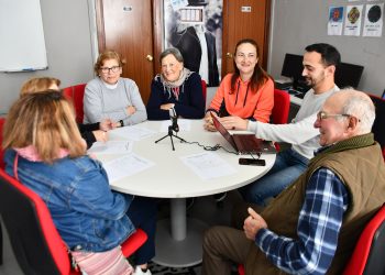 EL CENTRO GUADALINFO DE JUBRIQUE DESARROLLA UN PROGRAMA DE RADIO CON LOS VECINOS