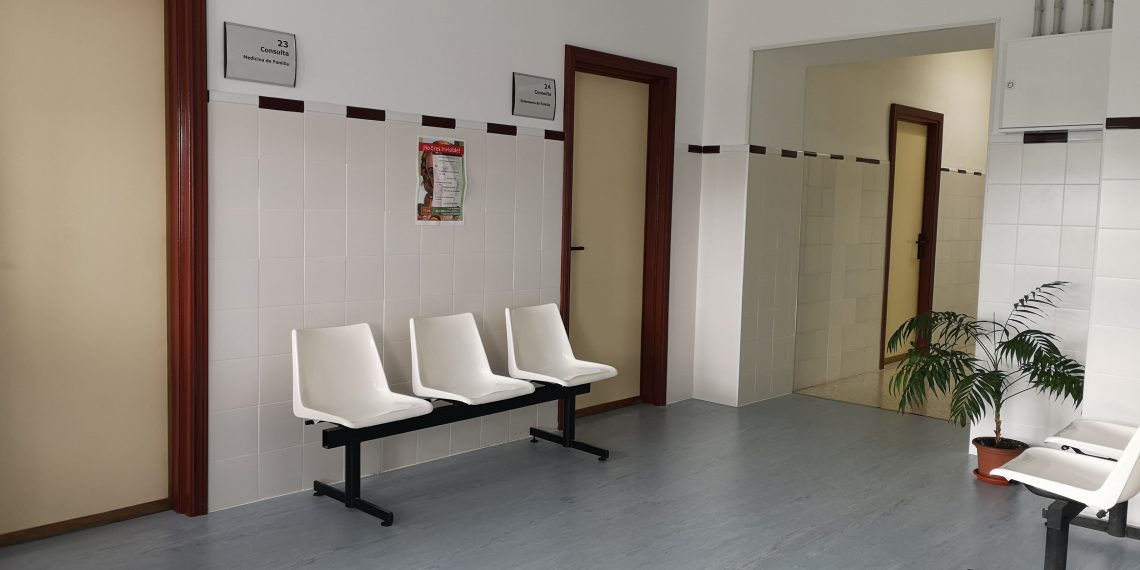 El Área Sanitaria Serranía de Málaga realiza actuaciones de mejora en espacios asistenciales del centro de salud Ronda Sur