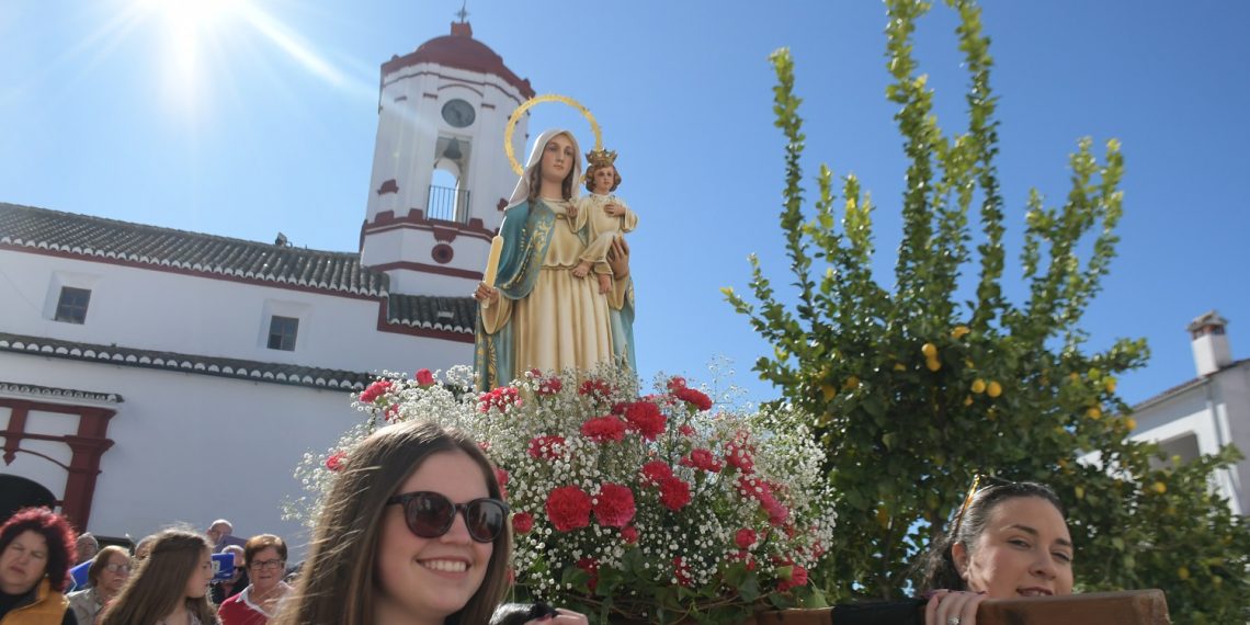 GENALGUACIL CELEBRÓ UN AÑO MÁS SU TRADICIONAL CANDELARIA