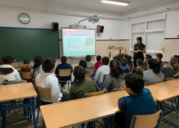 La Unidad de Salud Pública del Área Sanitaria Serranía de Málaga realiza un taller sobre desayunos saludables