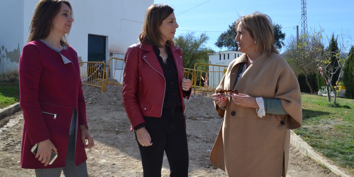 COMIENZAN LAS OBRAS PARA QUE LAS URBANIZACIONES DEL ROSALEJO Y LA PLANILLA SE CONECTEN A LA RED MUNICIPAL DE AGUA
