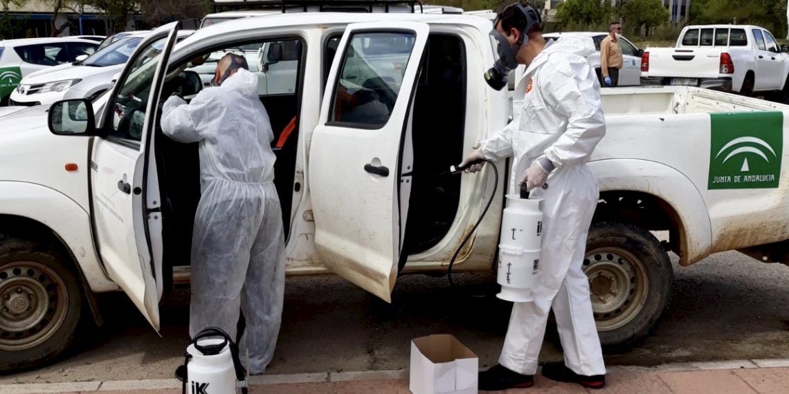 La Junta incorpora efectivos del Infoca a los trabajos de desinfección por el coronavirus