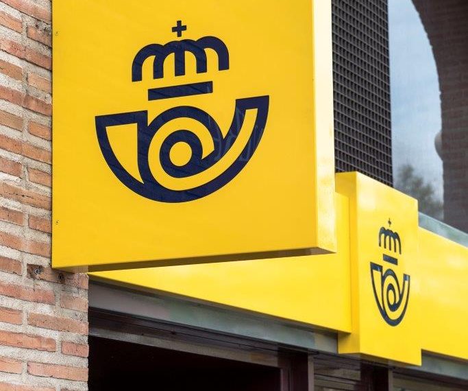 Correos solo presta el servicio postal público