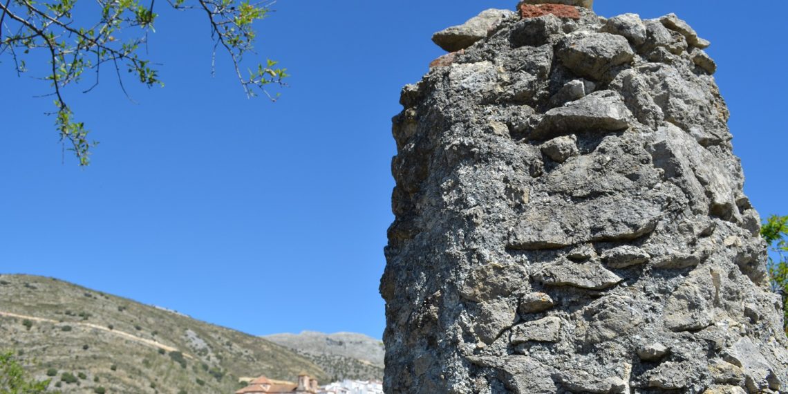 LA PICOTA DE ALPANDEIRE, OBSEQUIO DEL REY FERNANDO VII