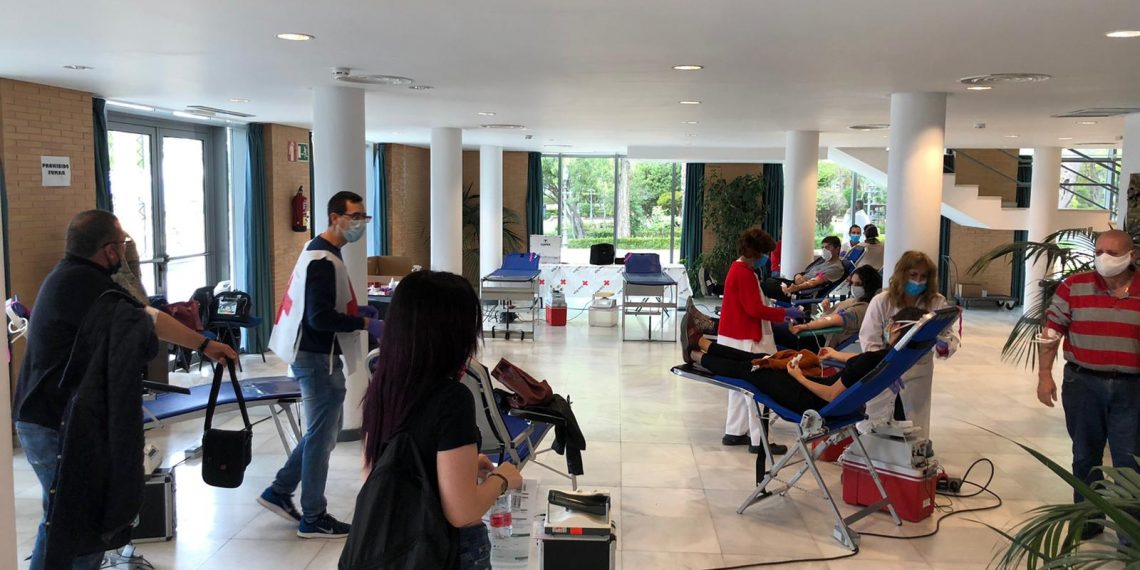 EL AYUNTAMIENTO COLABORA CON CRUZ ROJA EN UNA CAMPAÑA DE DONACIÓN DE SANGRE DE CARÁCTER URGENTE EN LA CIUDAD