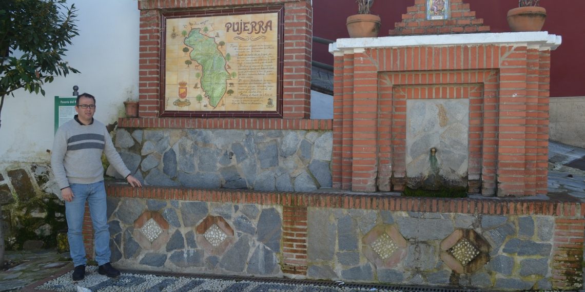 LA FUENTE DEL HILADERO, HISTORIA VIVA DE PUJERRA