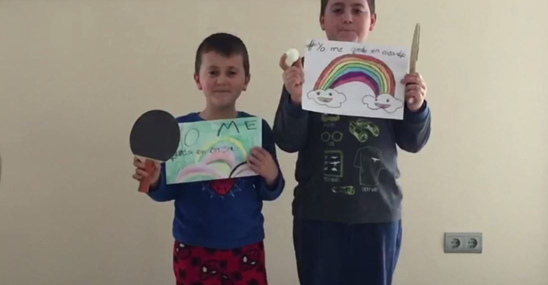 NIÑOS DE JUBRIQUE PROTAGONIZAN DESDE CASA UN VÍDEO DEPORTIVO