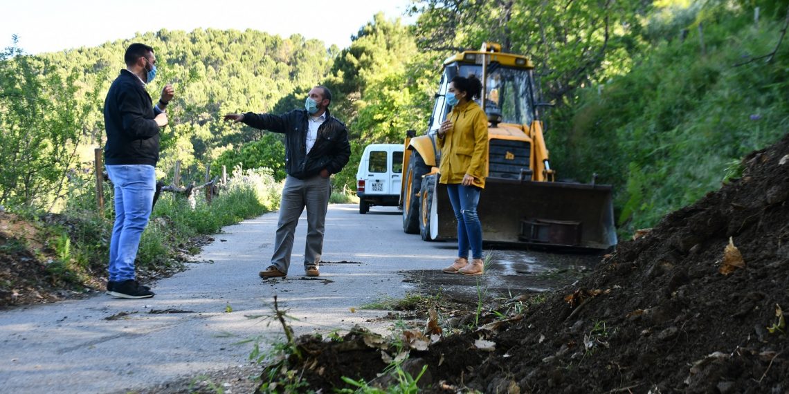 EL AYUNTAMIENTO DE JUBRIQUE REALIZA MEJORAS EN EL CAMINO DE FARAJÁN