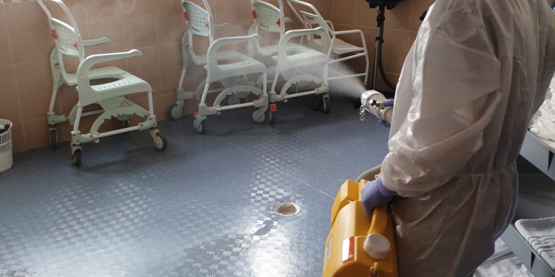 DESINFECCIÓN PREVENTIVA DE LA RESIDENCIA DE ANCIANOS DE FARAJÁN