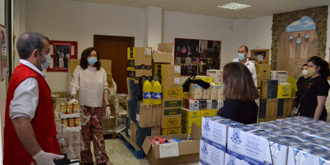 LOS SERVICIOS SOCIALES HAN REALIZADO 1.500 INTERVENCIONES Y ATIENDEN A 360 FAMILIAS DURANTE LOS DOS ÚLTIMOS MESES