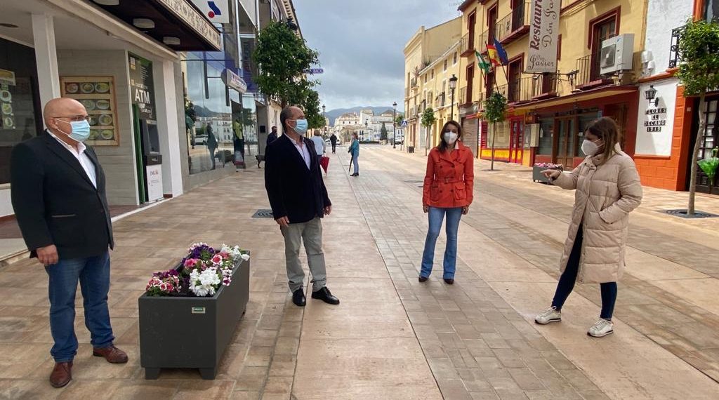 EL AYUNTAMIENTO FINALIZA LAS OBRAS DE MEJORA QUE SE HAN LLEVADO A CABO EN EL PRIMER TRAMO DE LA CALLE VIRGEN DE LA PAZ
