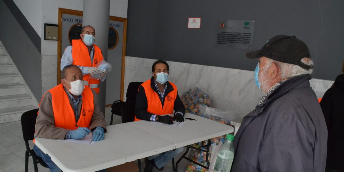 EL AYUNTAMIENTO DE RONDA TERMINA EL REPARTO DE 50.000 MASCARILLAS ENTRE LOS RONDEÑOS DE TODOS LOS BARRIOS Y PEDANÍAS
