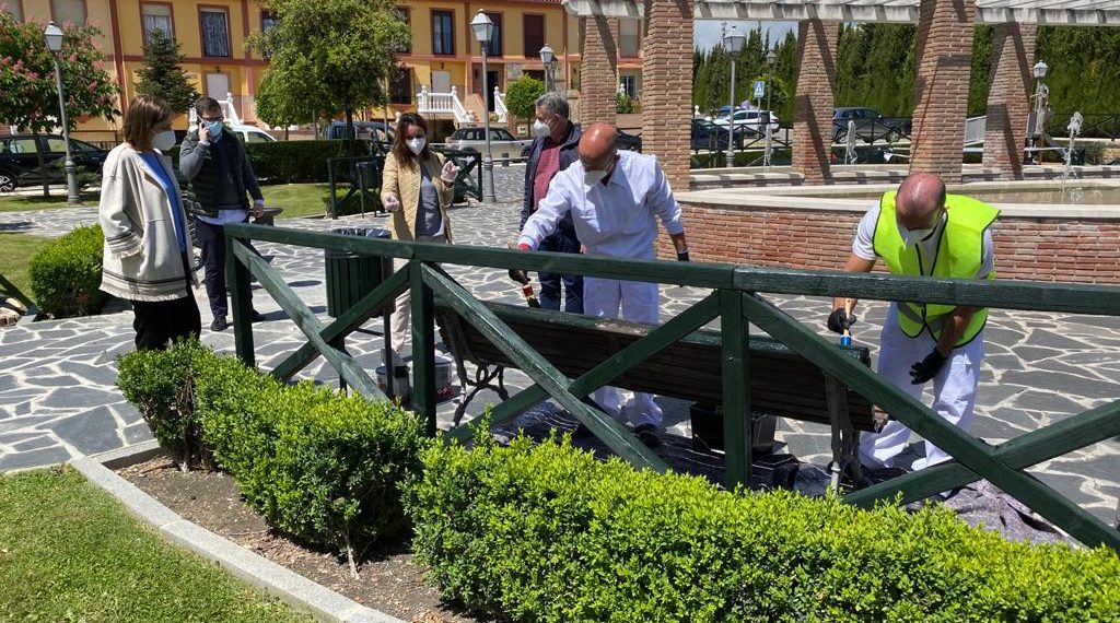 EL AYUNTAMIENTO REALIZA UN PROYECTO DE MEJORA DE ESPACIOS PÚBLICOS DE CARA A LAS NUEVAS FASES DE LA ‘DESESCALADA’