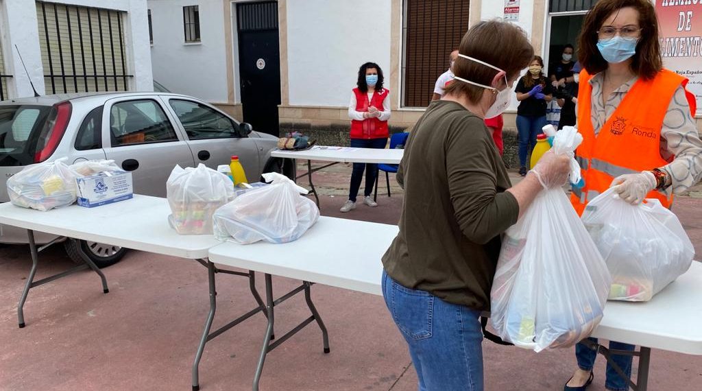 LOS SERVICIOS SOCIALES DUPLICAN EL NÚMERO DE USUARIOS A LOS QUE AYUDAN DESDE QUE EMPEZÓ LA CRISIS SANITARIA