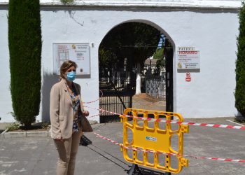 EL AYUNTAMIENTO INICIA LOS TRABAJOS DE REPARACIÓN DE PARTE DEL TECHO DEL PATIO 1 DEL CEMENTERIO DE SAN LORENZO