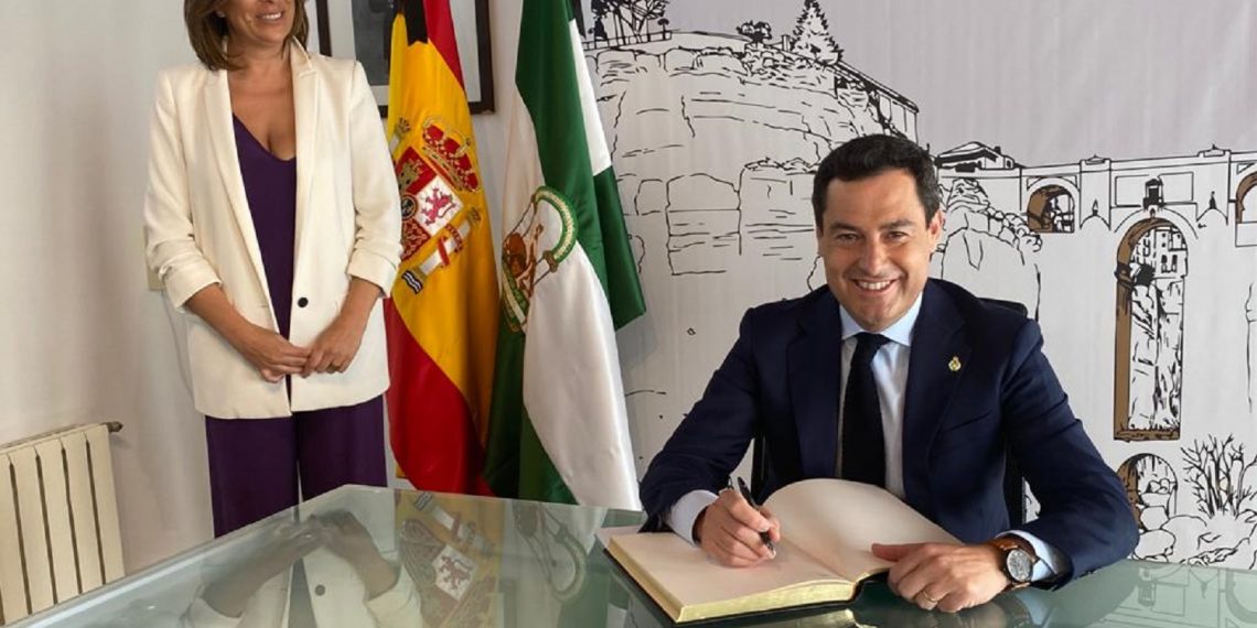 EL PRESIDENTE DE LA JUNTA REALIZA SU PRIMERA VISITA INSTITUCIONAL A RONDA Y ANUNCIA AVANCES EN LA NUEVA AUTOVÍA