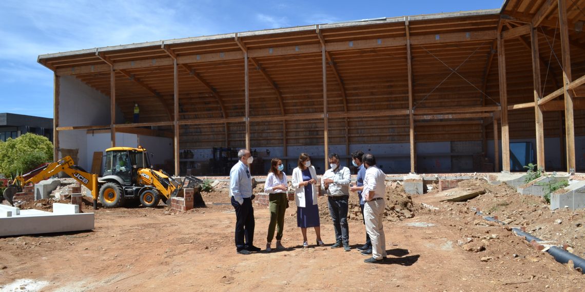 LA NUEVA ZONA DE ESPARCIMIENTO EN EL ANTIGUO EDIFICIO DEL MUEBLE RONDEÑO ESTARÁ LISTA EN EL MES DE JULIO