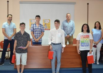 LA DELEGACIÓN DE JUVENTUD ENTREGA LOS PREMIOS A LOS TRES GANADORES DEL VII CERTAMEN DE RELATOS CORTOS