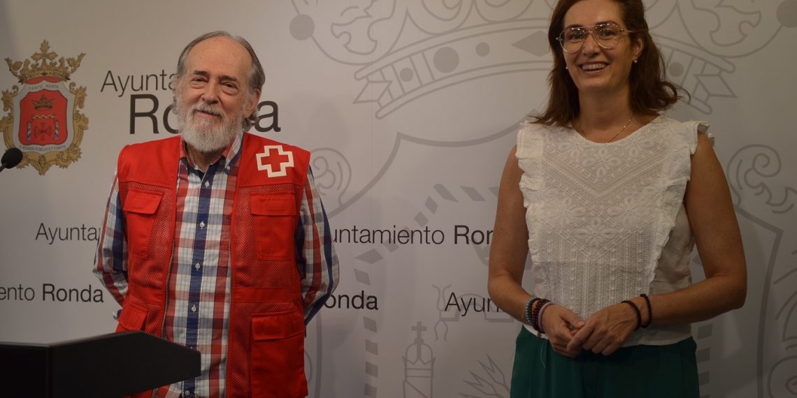 BIENESTAR SOCIAL Y CRUZ ROJA RECIBEN MAÑANA QUINCE TONELADAS DE ALIMENTOS PARA AYUDAR A UNAS QUINIENTAS FAMILIAS