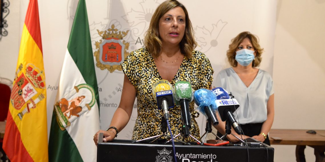 La alcaldesa rechaza la propuesta del Gobierno central para disponer del superávit municipal