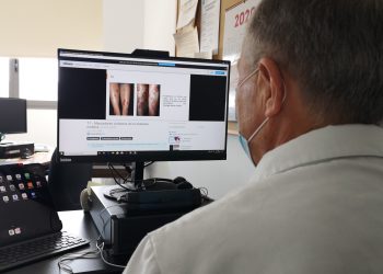 Más de 50 profesionales del Área Sanitaria Serranía de Málaga actualizan conocimientos en la atención al pie diabético