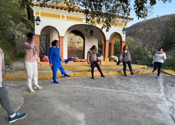 ORGANIZAN UN RETIRO DE YOGA EN PUJERRA