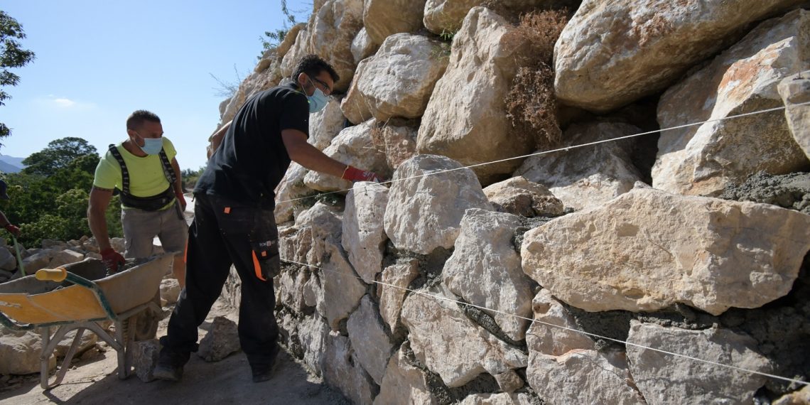 CARTAJIMA INICIA LA ÚLTIMA FASE DEL ACONDICIONAMIENTO DEL CAMINO ‘EL MANCHÓN’