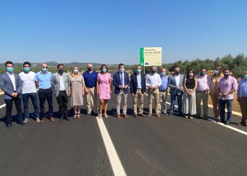 El presidente de la Junta inaugura la Variante después de años de espera