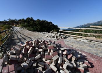 REALIZAN TRABAJOS DE ADECUACIÓN DEL NUEVO ACCESO A ALPANDEIRE