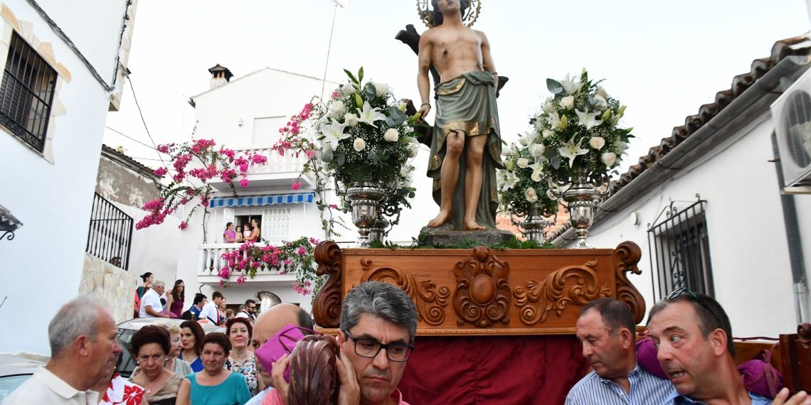 FARAJÁN ECHARÁ DE MENOS SUS FIESTAS PATRONALES