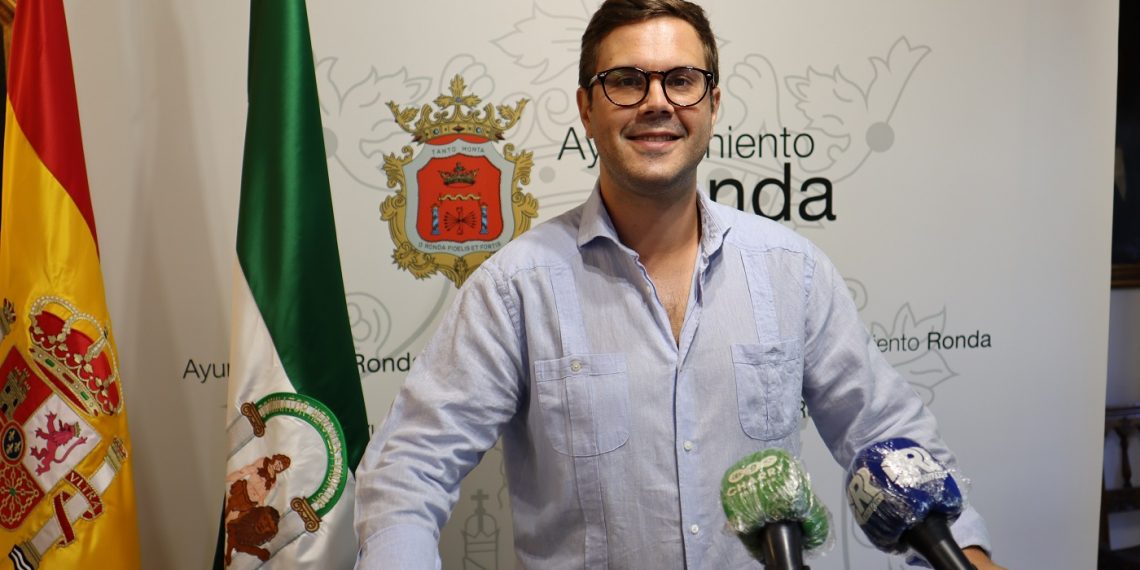 EL AYUNTAMIENTO ANUNCIA LA CONVOCATORIA PARA CREAR UNA BOLSA DE EMPLEO DE PROFESOR DE PIANO