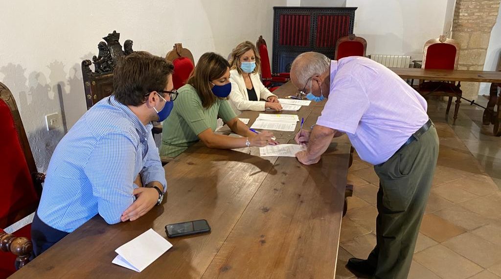 EL AYUNTAMIENTO ENTREGA SUBVENCIONES A COLECTIVOS CULTURALES Y DEPORTIVOS POR MÁS DE 80.000 EUROS